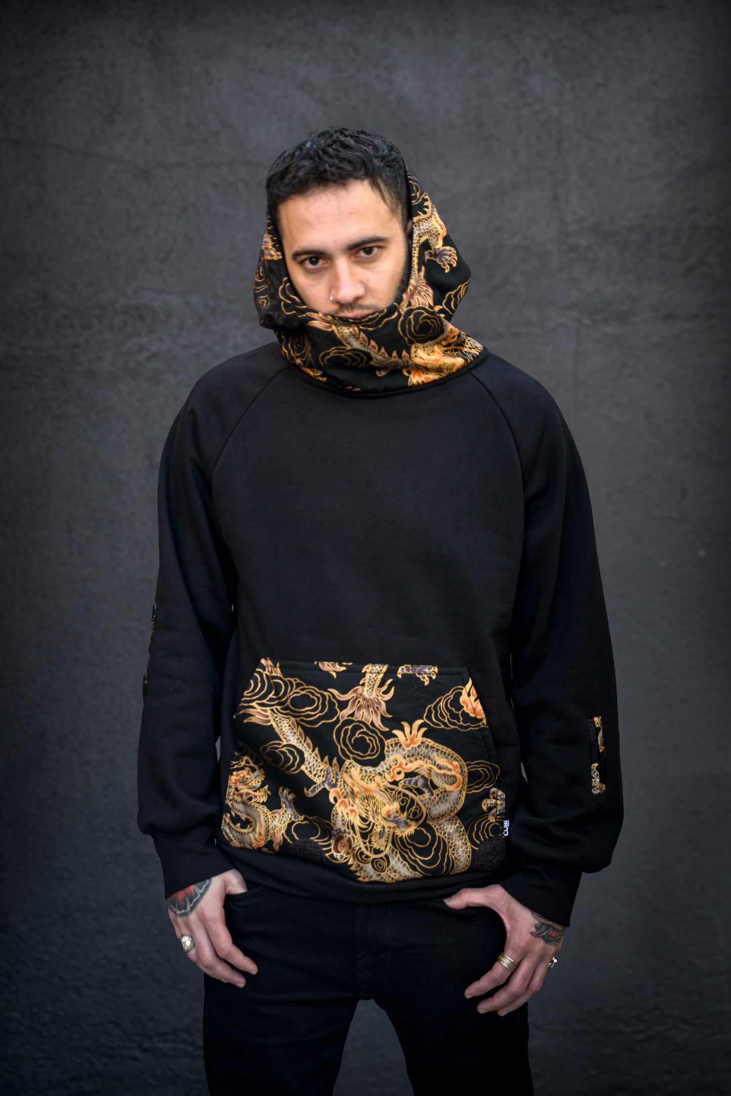 Sudadera Dragon Gold