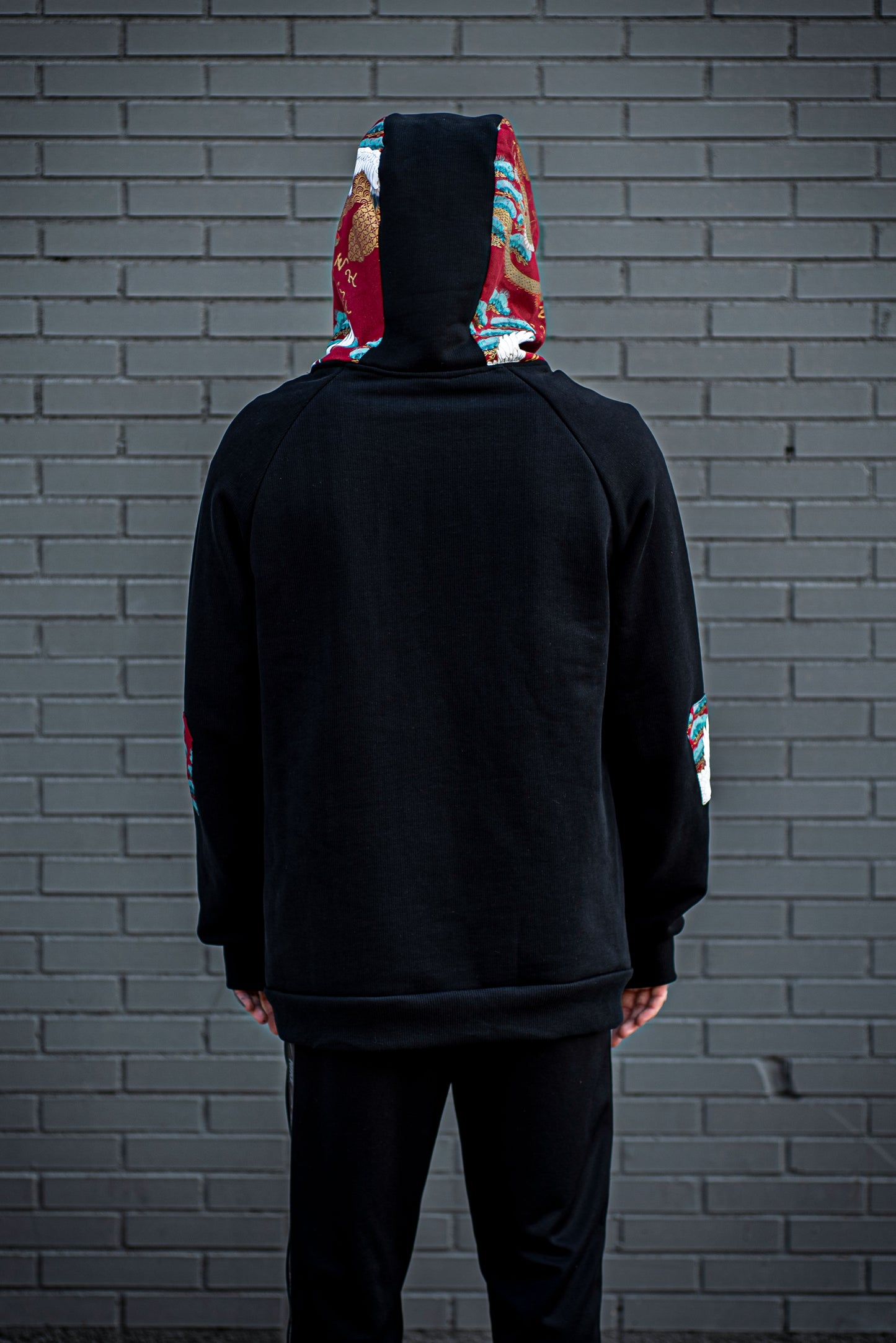 sudadera dragón y grulla
