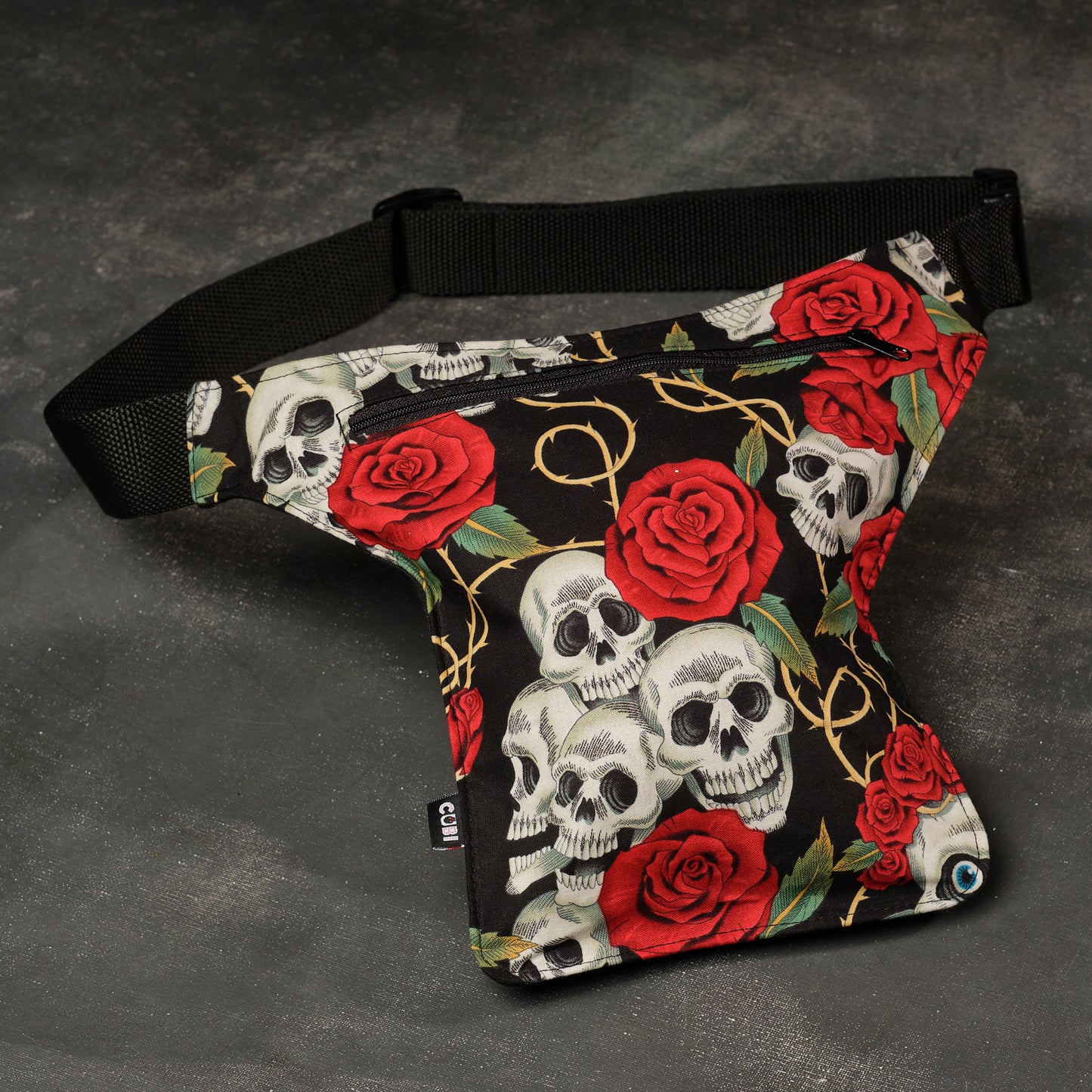 riñonera skulls