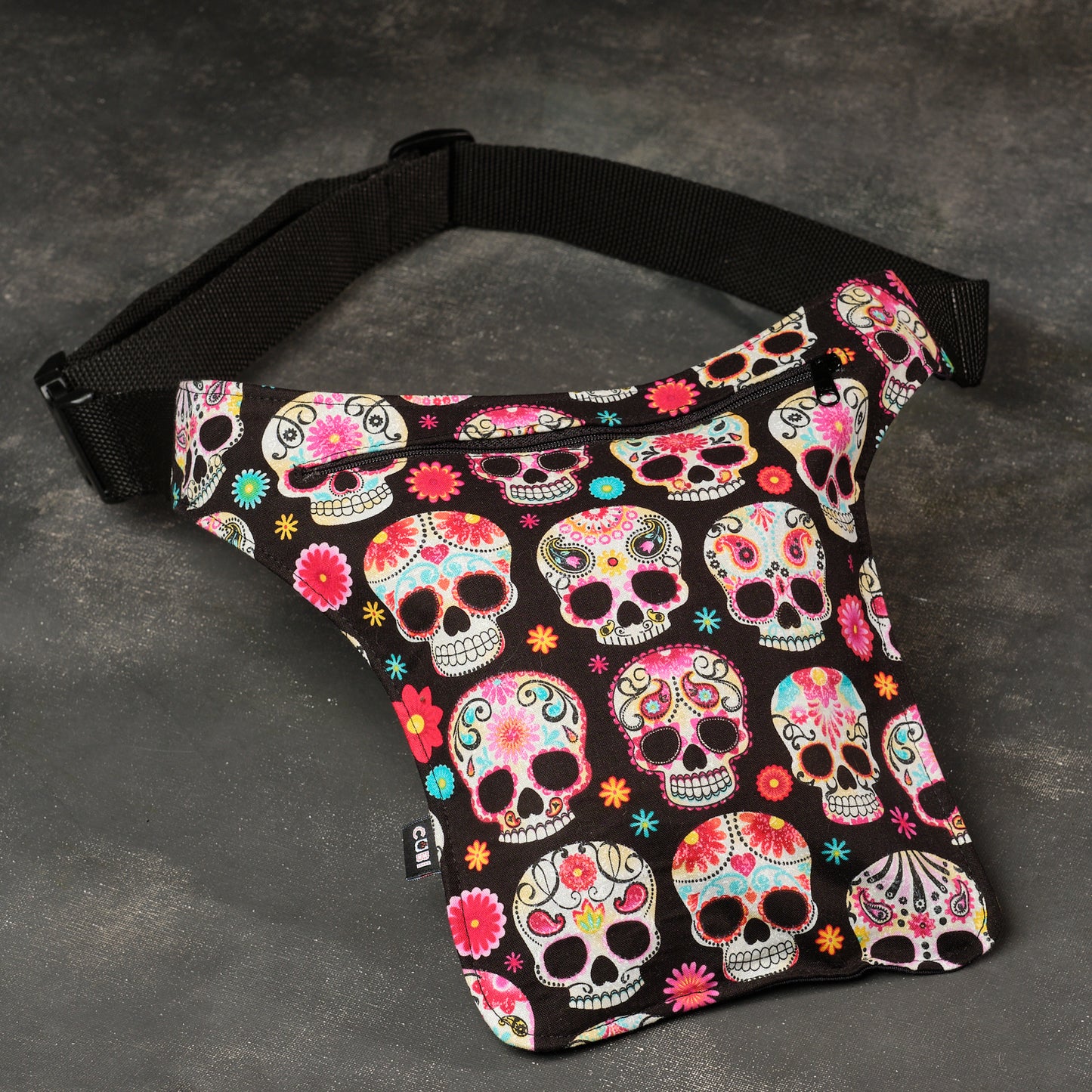 riñonera skulls