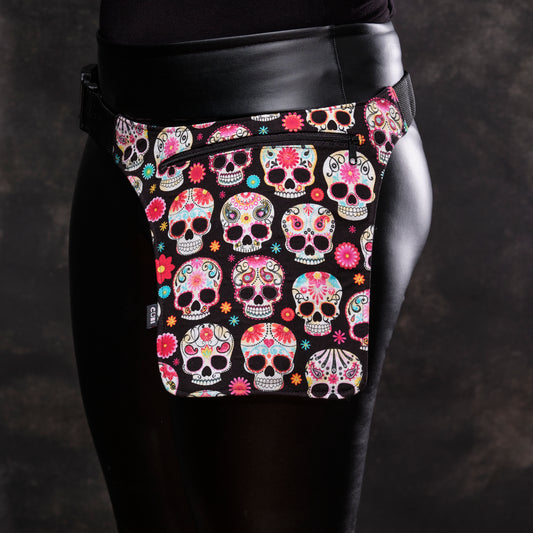 Riñonera Pink Skulls